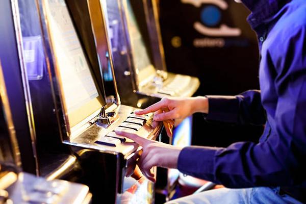 Expert Guide to Choosing 라이브 카지노 사이트 Today